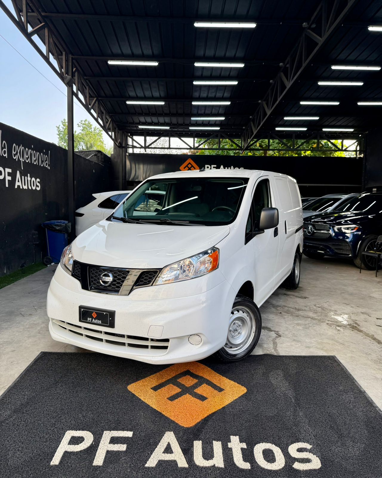 Nissan NV 200