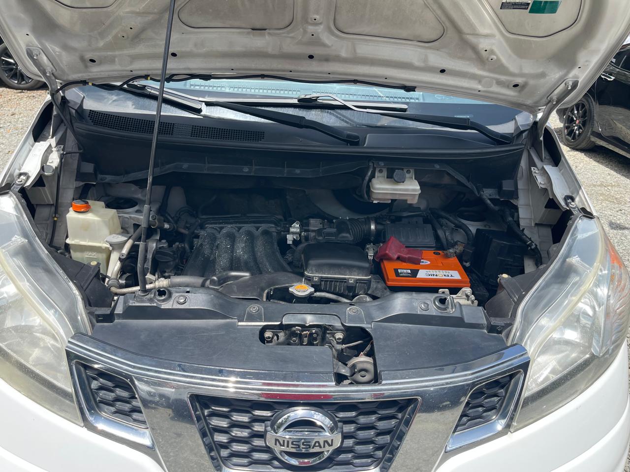Nissan NV 200