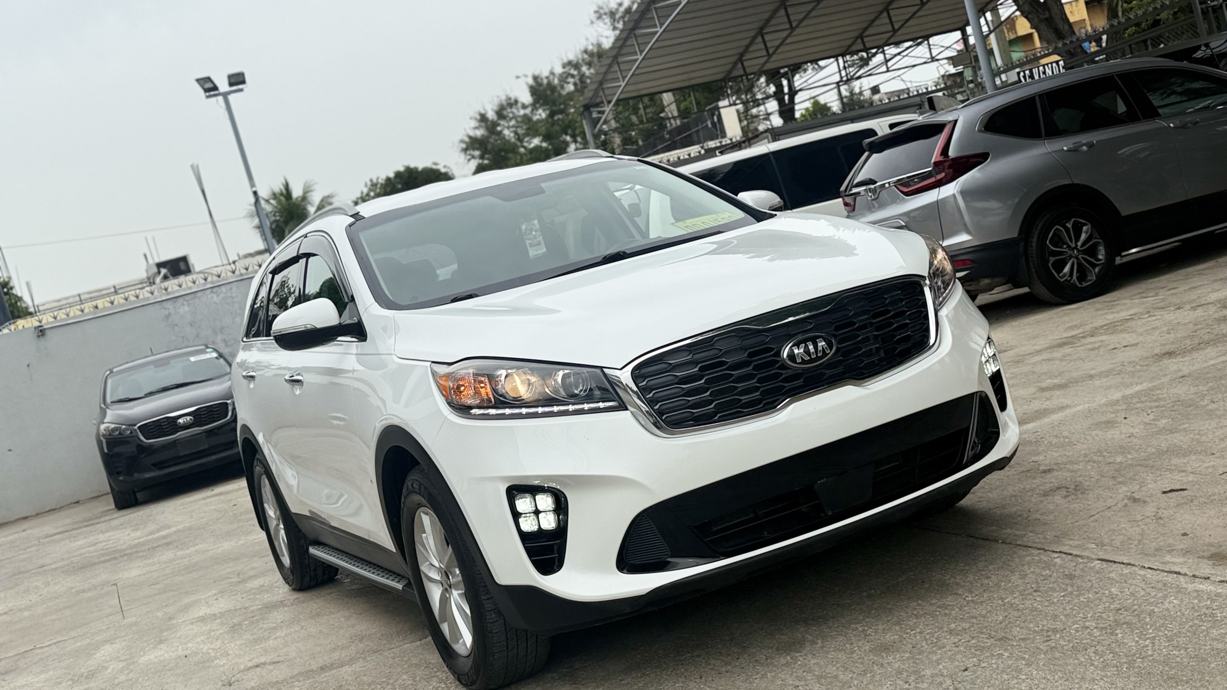 Kia Sorento LX