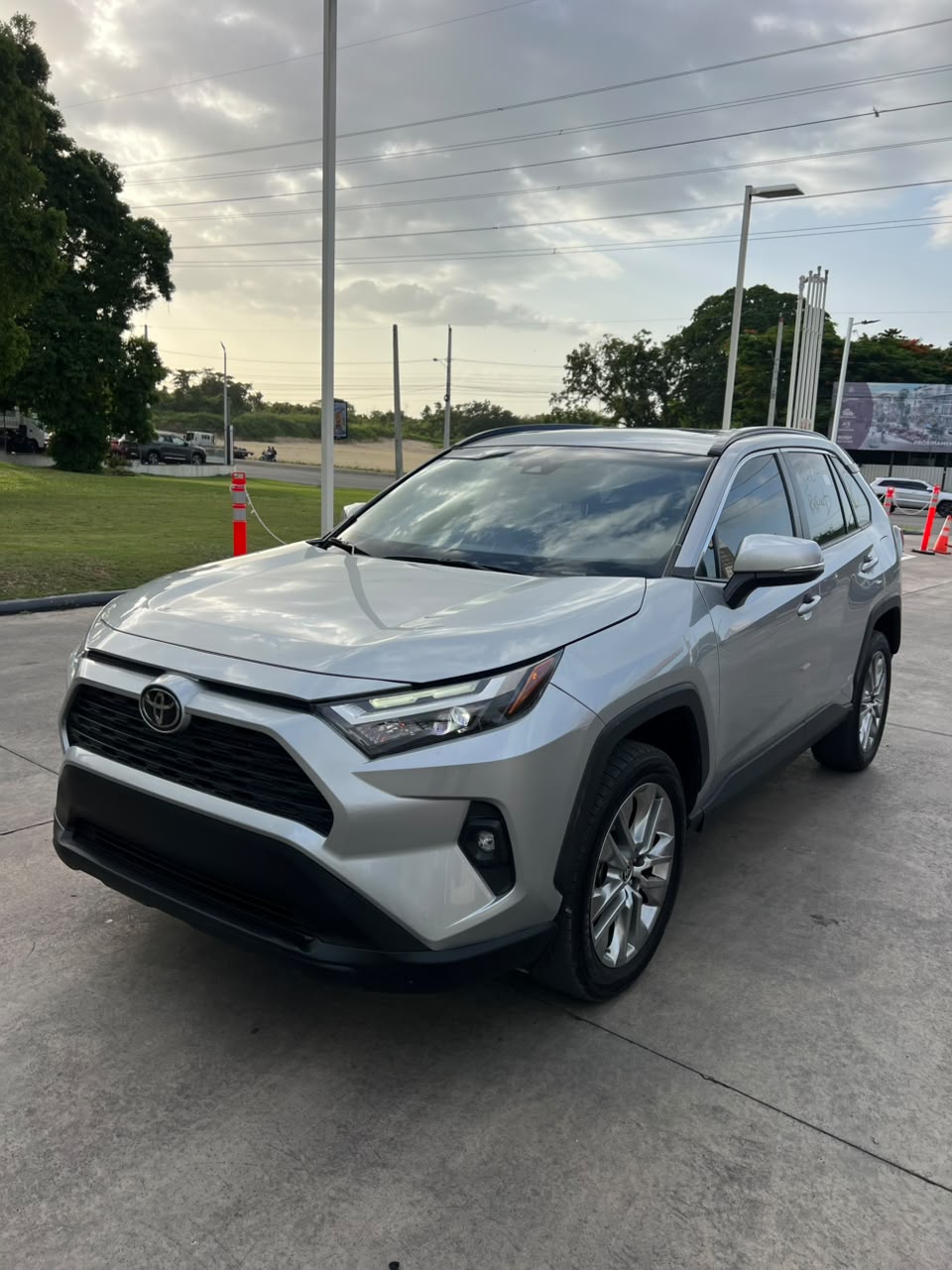 Toyota RAV4 XLE