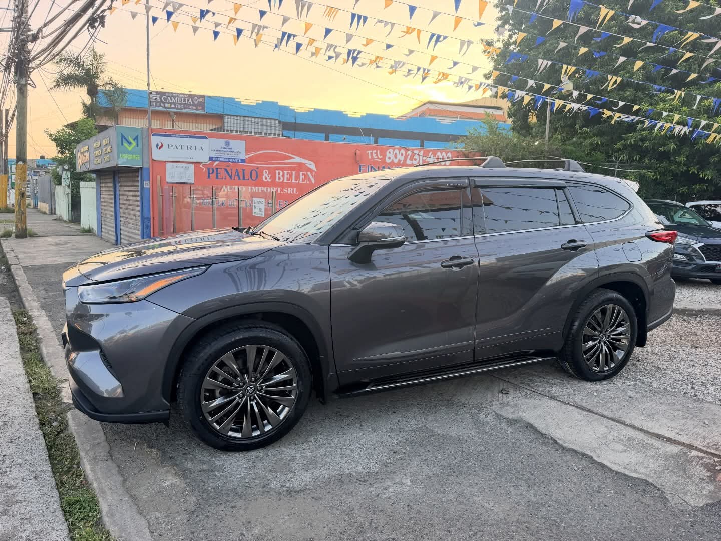 Toyota Highlander LE Plus