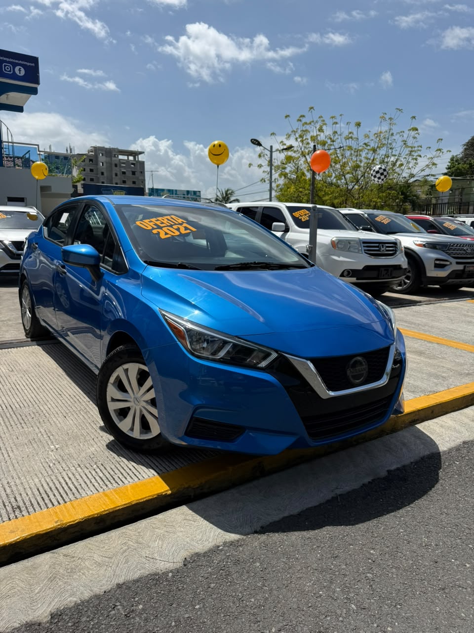 Nissan Versa Básico