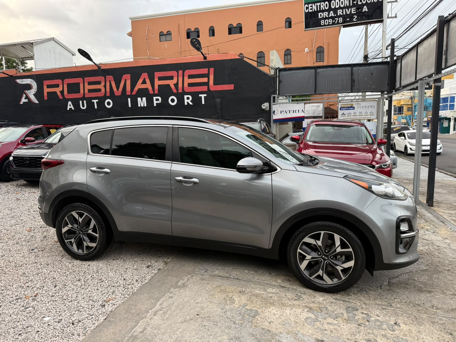 Kia Sportage EX