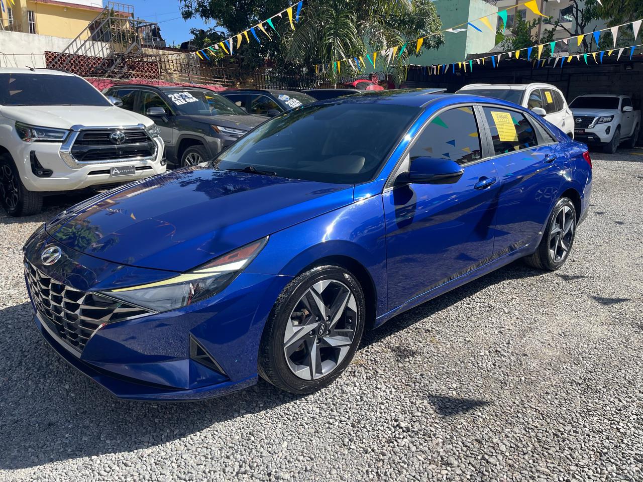 Hyundai Elantra Basico