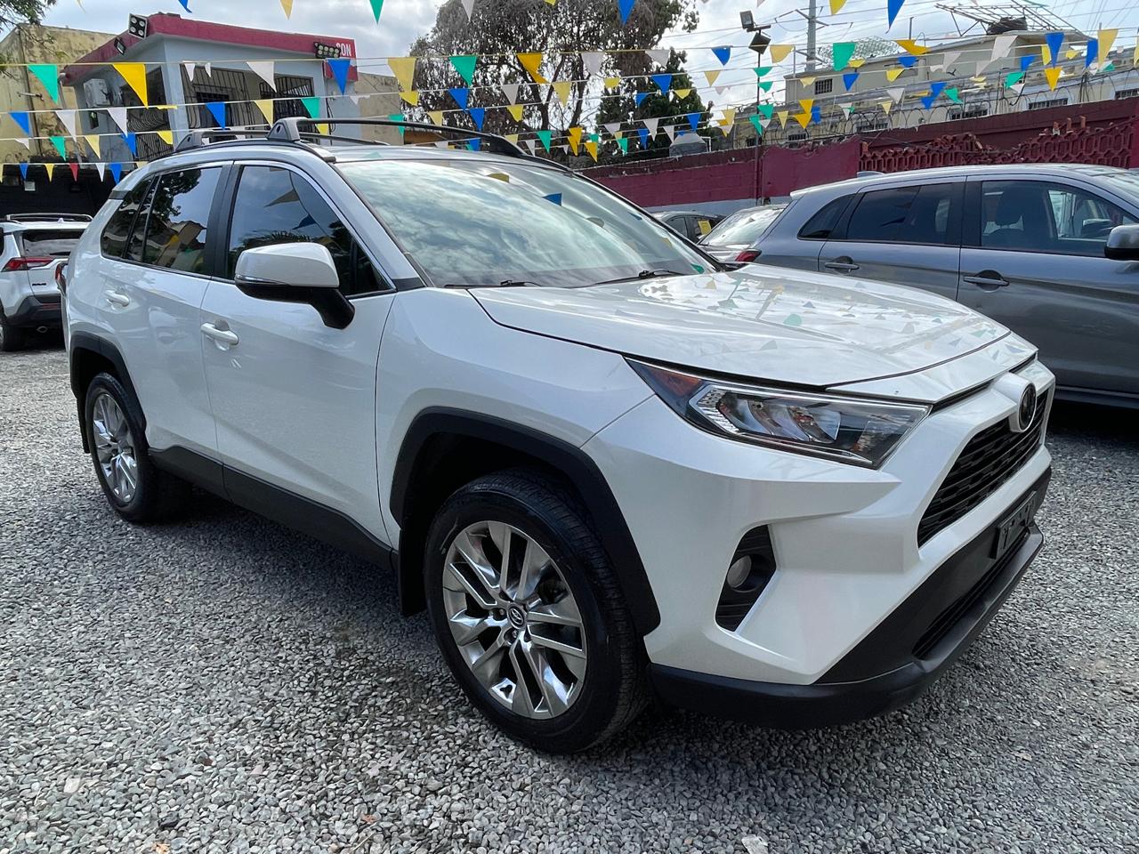 Toyota RAV4 XLE Premium