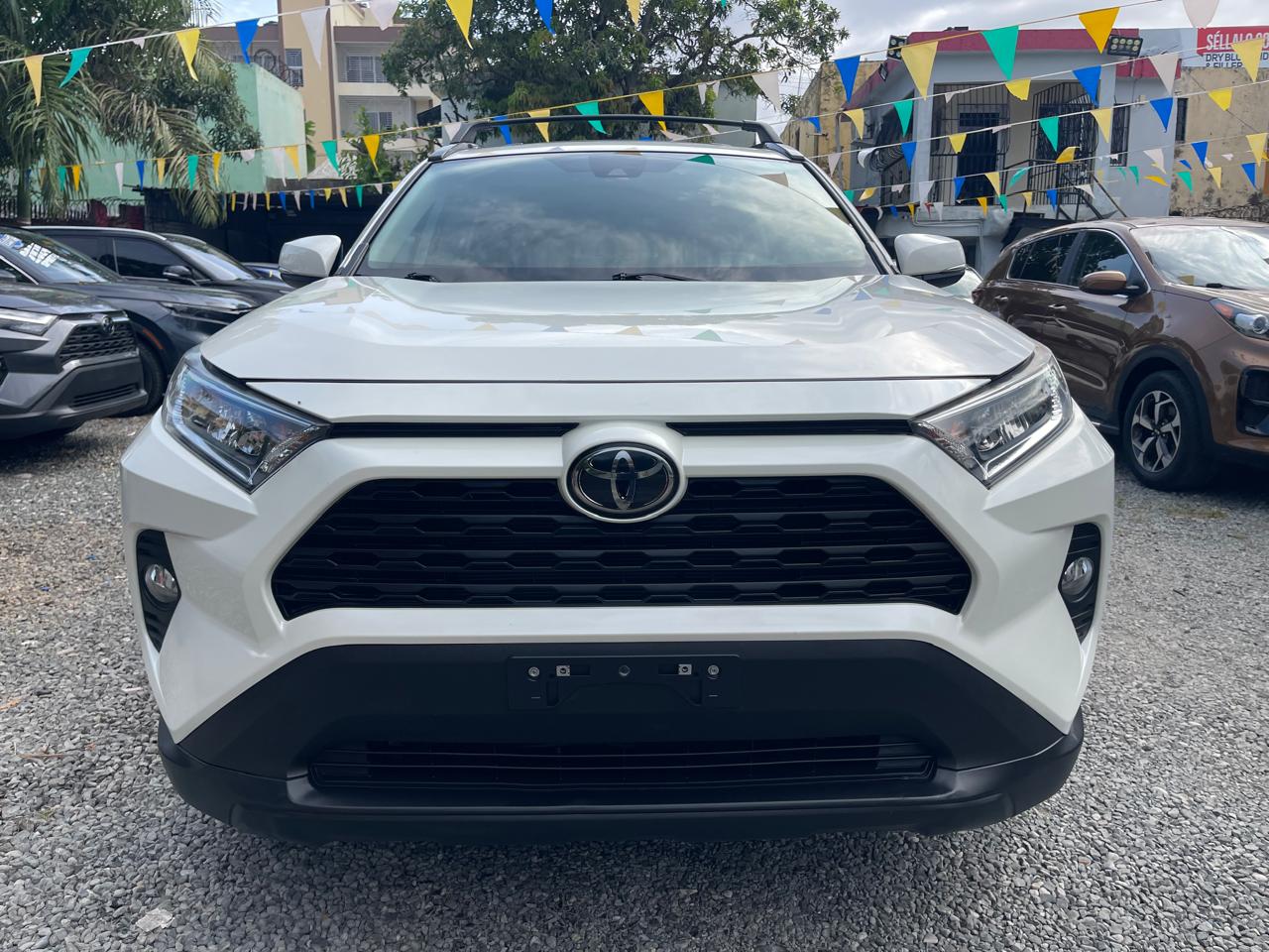 Toyota RAV4 XLE Premium