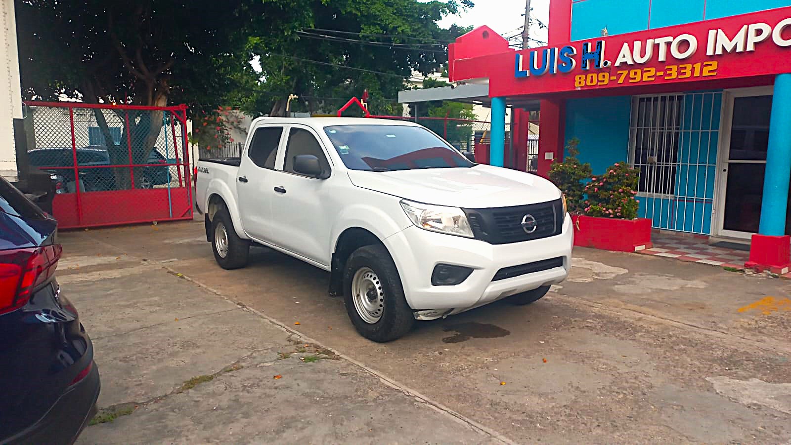 Nissan Frontier NP300