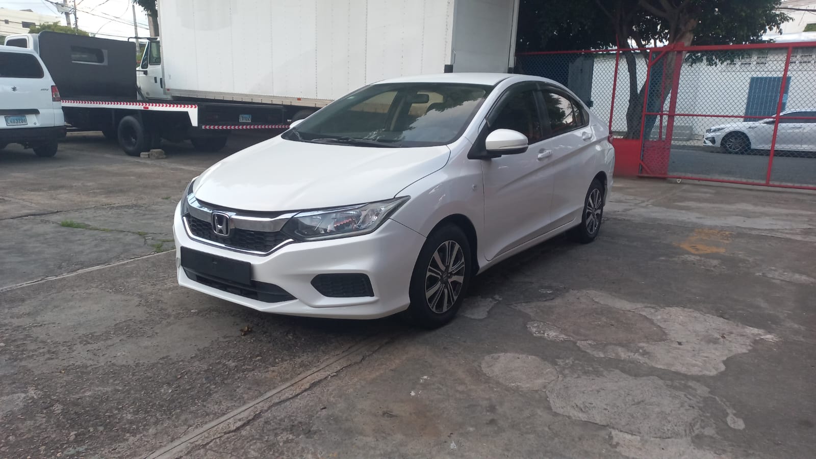 Honda City Basico