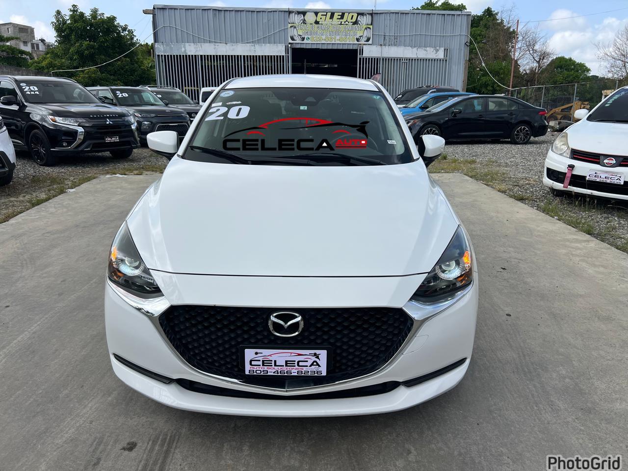 Mazda 2 Básico