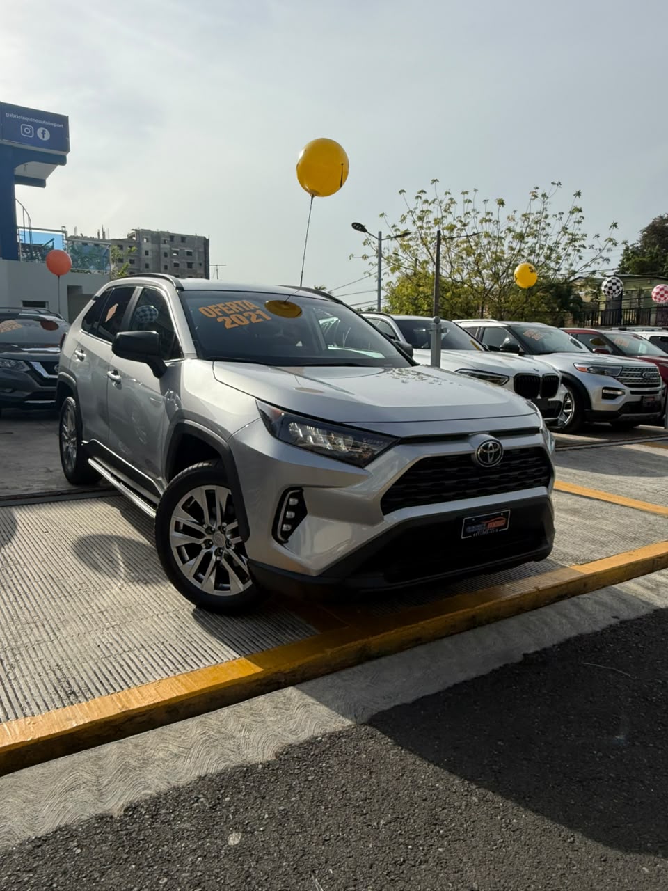 Toyota RAV4 LE