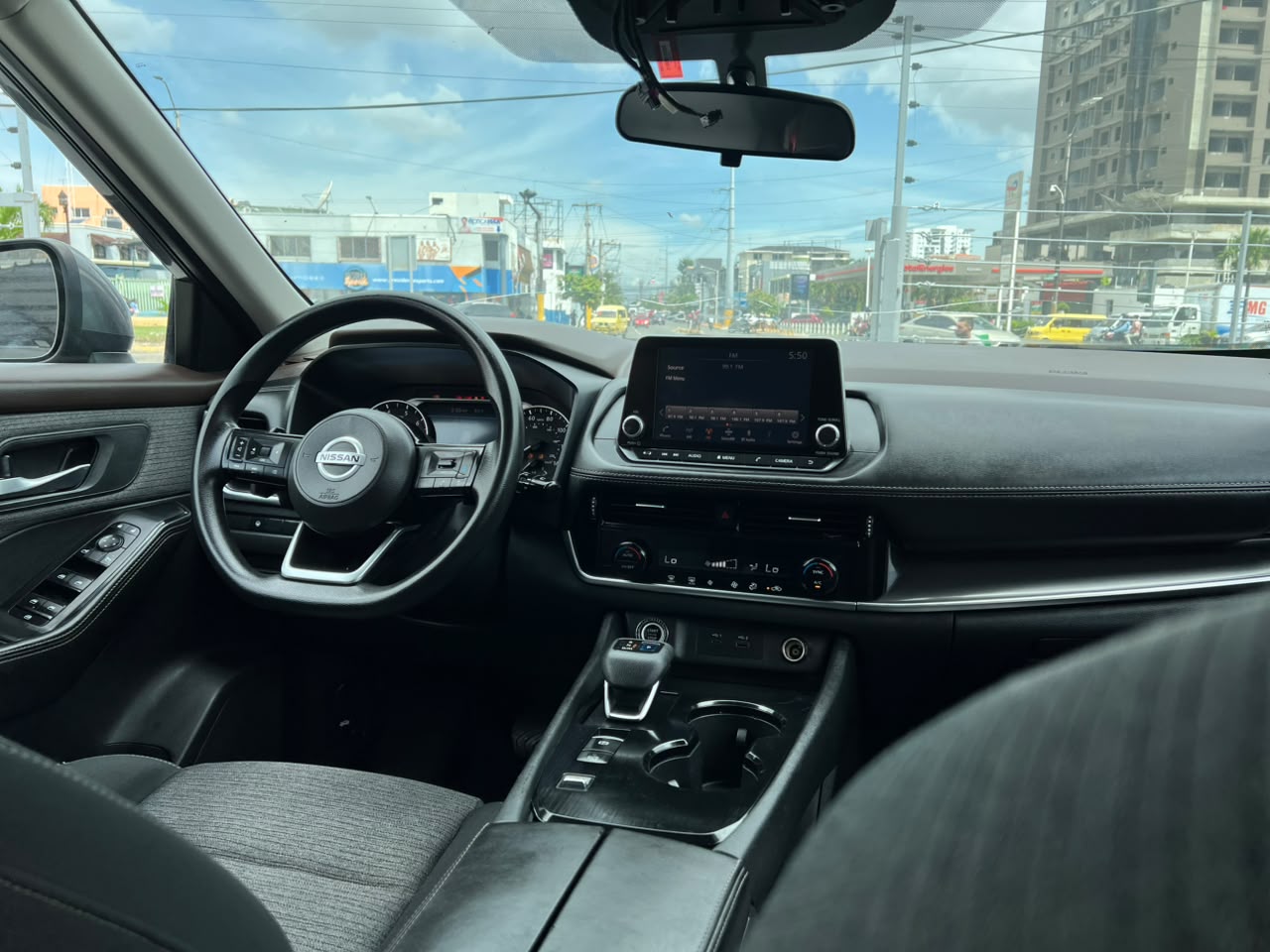 Nissan Rogue SV