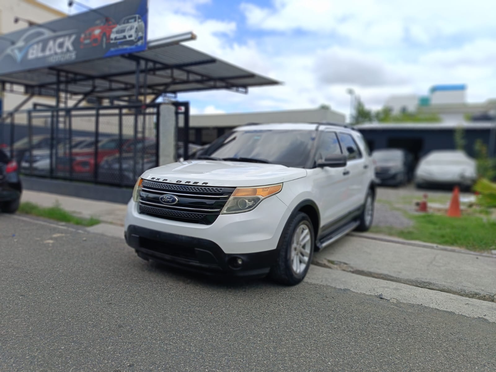 Ford Explorer XL