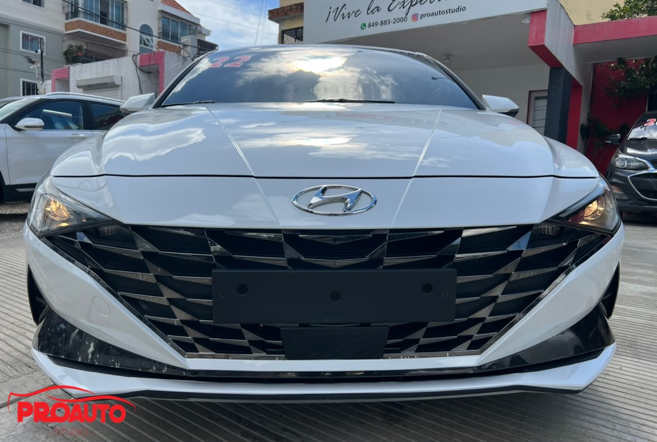 Hyundai Avante M16