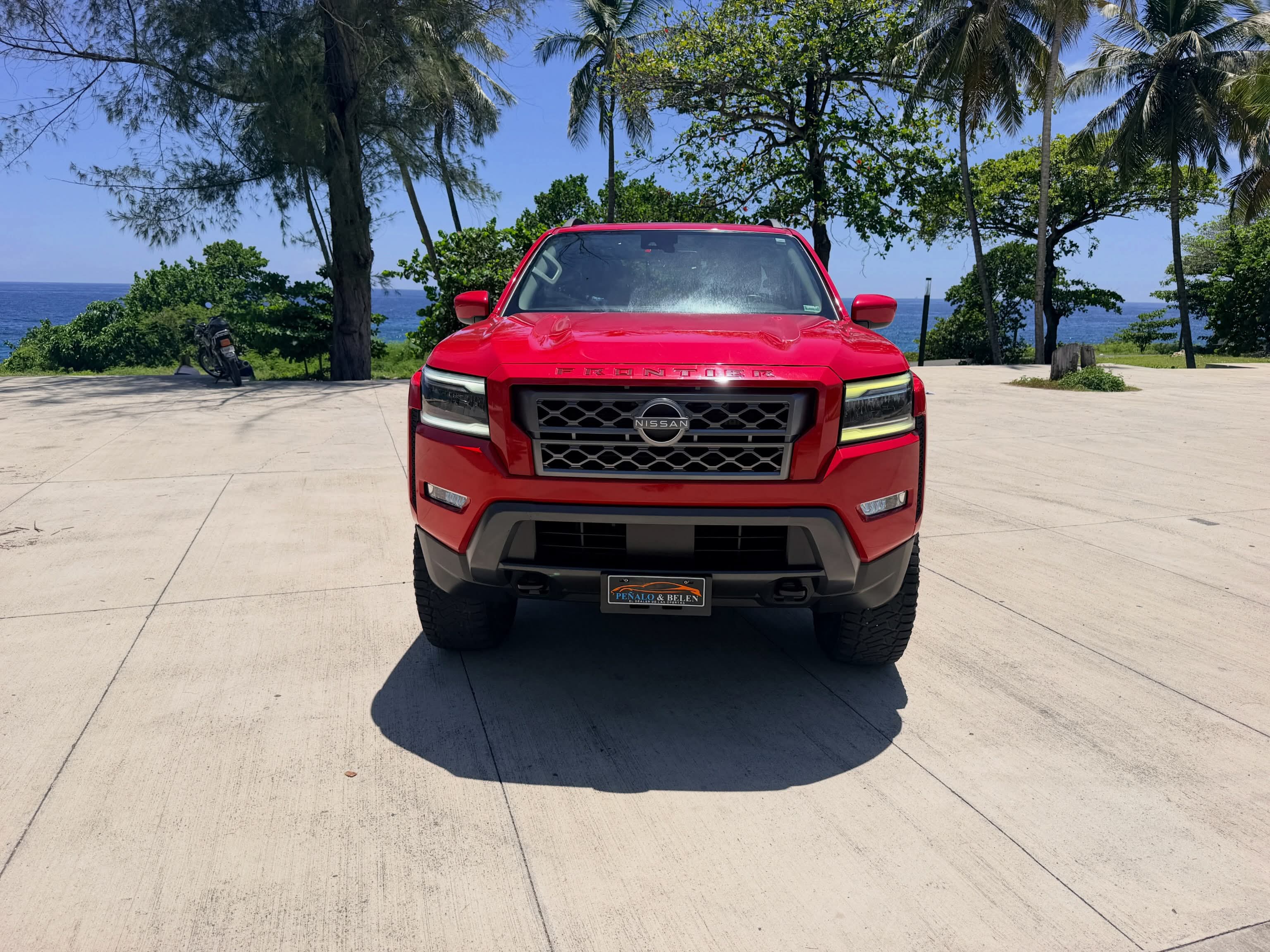 Nissan Frontier SV