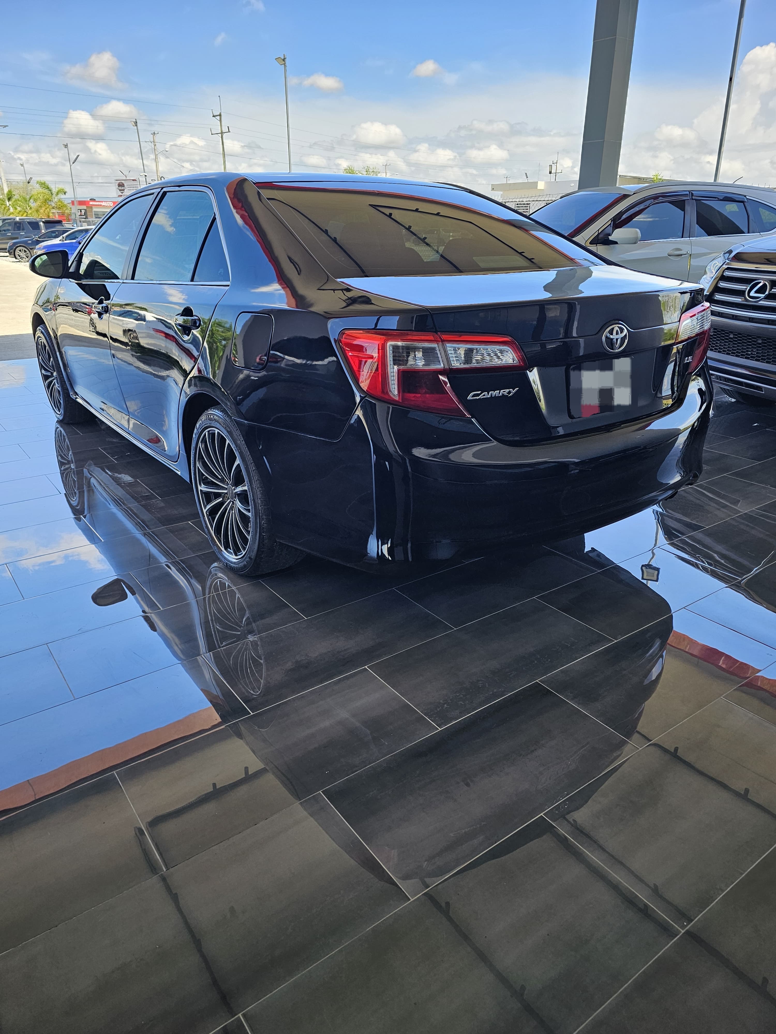 Toyota Camry LE