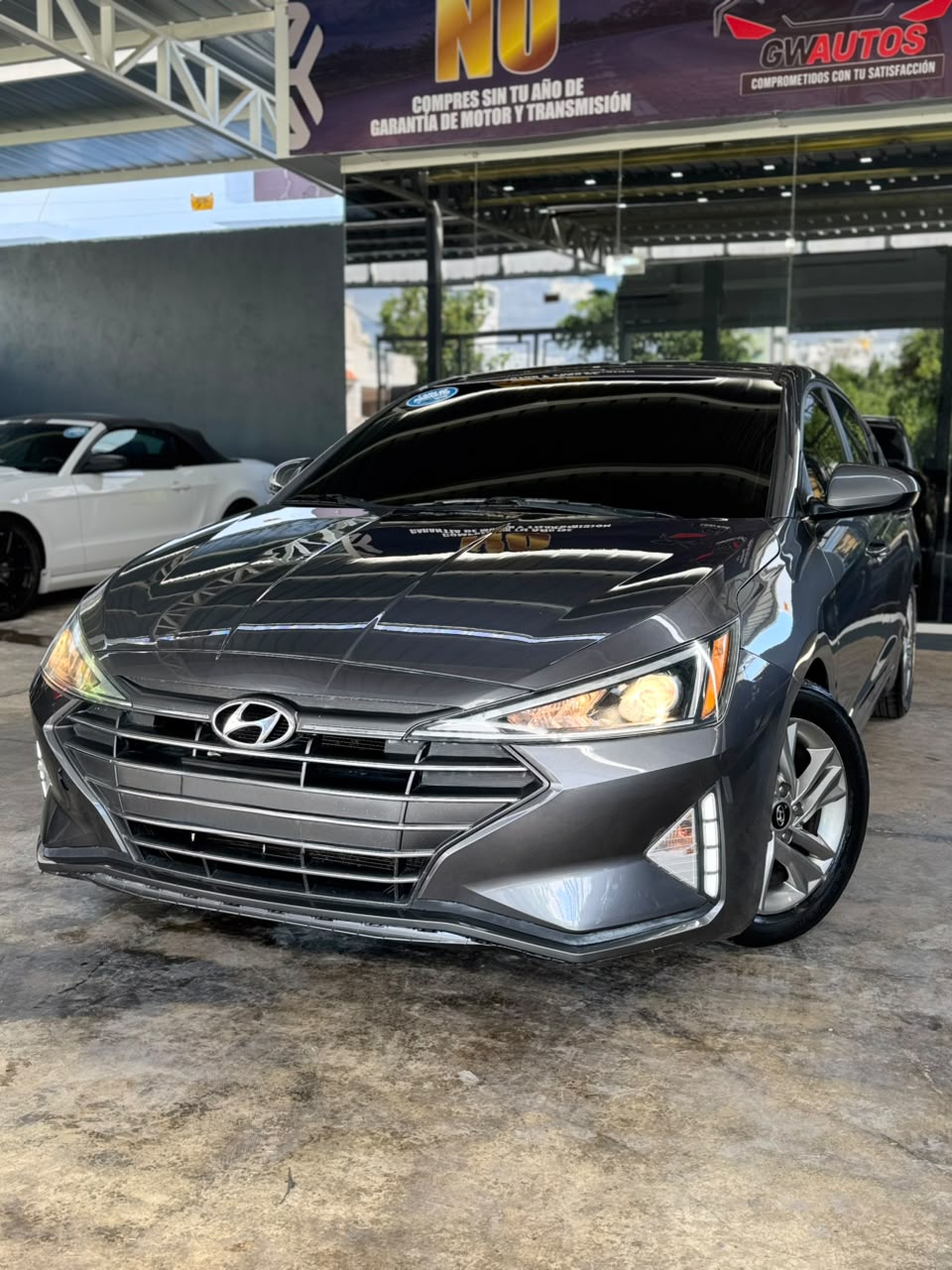 Hyundai Elantra SEL
