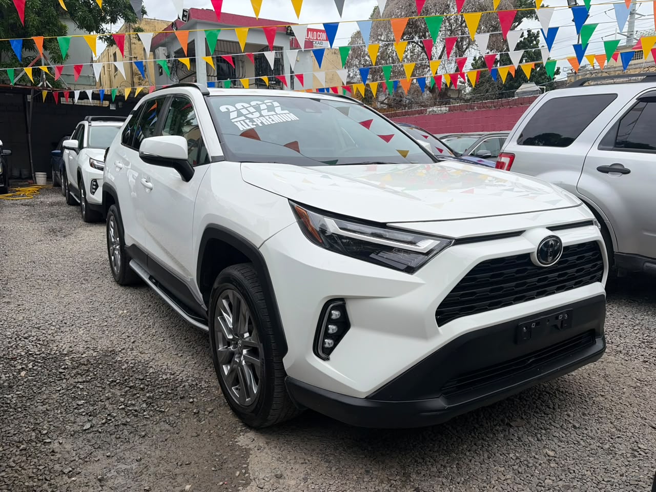 Toyota RAV4 XLE Premium